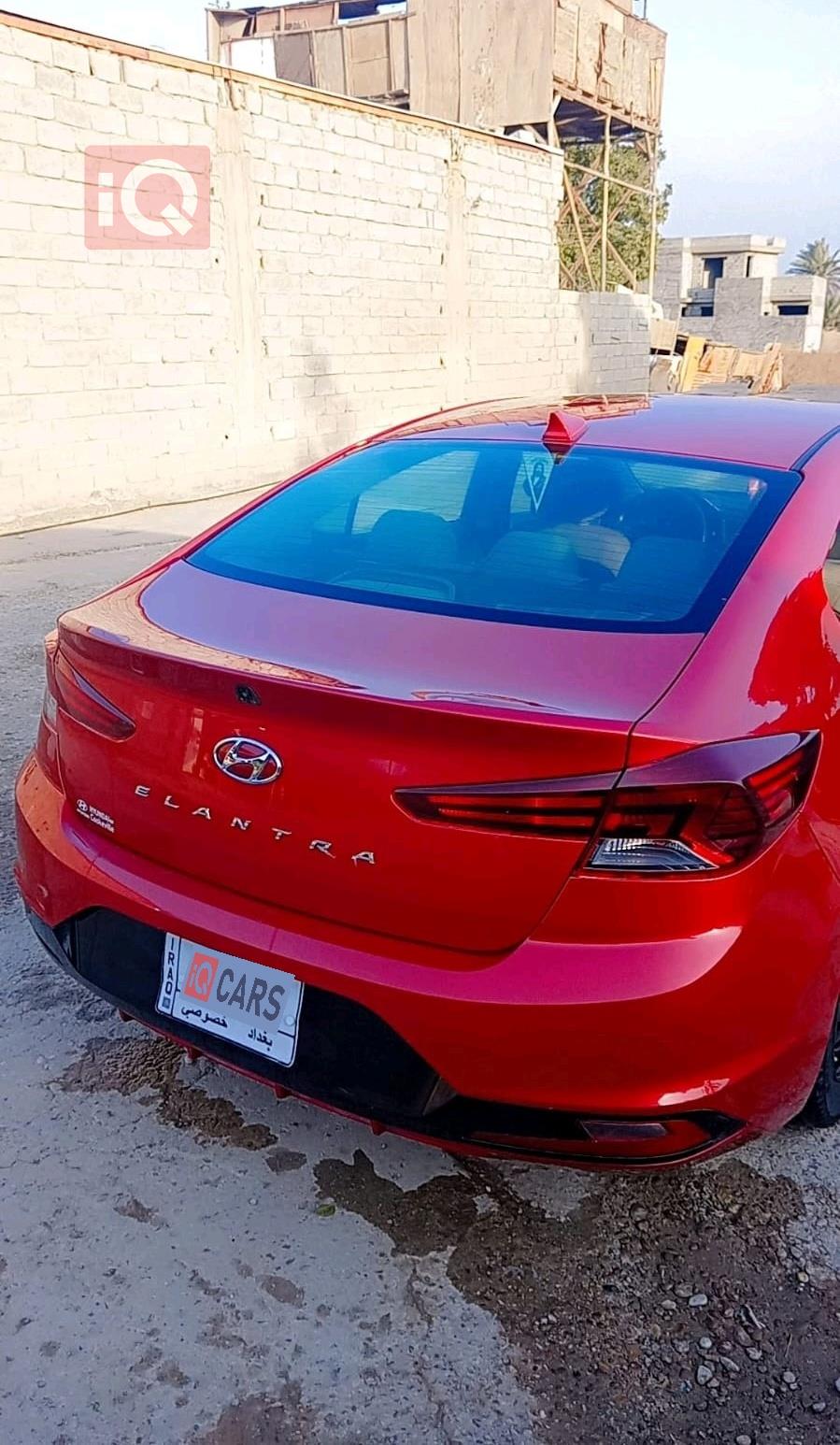 هيونداي النترا